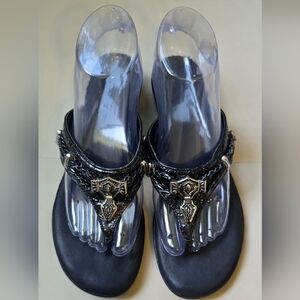 Rialto Sandals Womens 8 M Kismet Casual Slip On Wedge Thong Black Faux Leather